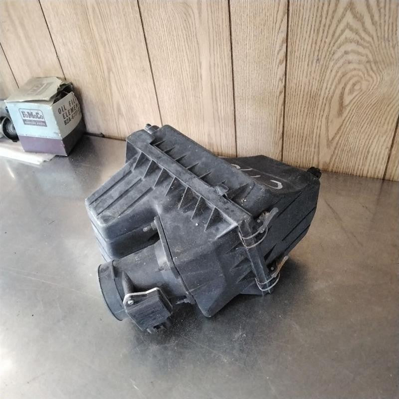 Air Cleaner MAZDA TRIBUTE 01 02 03 04