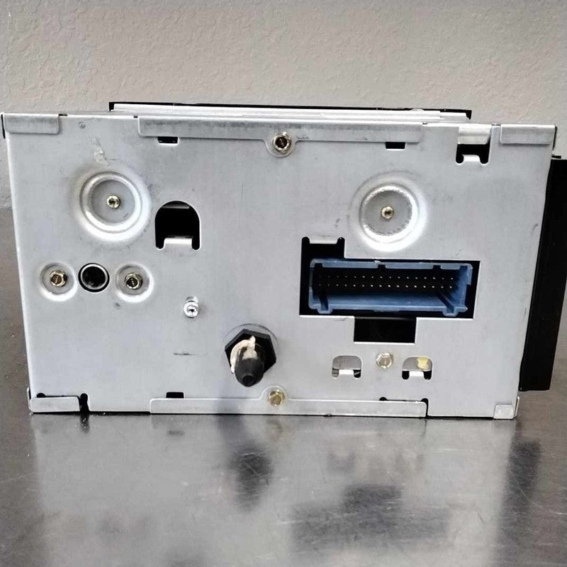 Audio & Visual Equip.(radio) BUICK PARK AVE 96 97 98 99 00 01 02 03 04