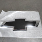 2016 Chevrolet Silverado 1500 Emblem OEM#22786435 New In Box