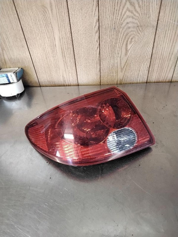Tail Light Assembly SATURN L SERIES Left 03 04