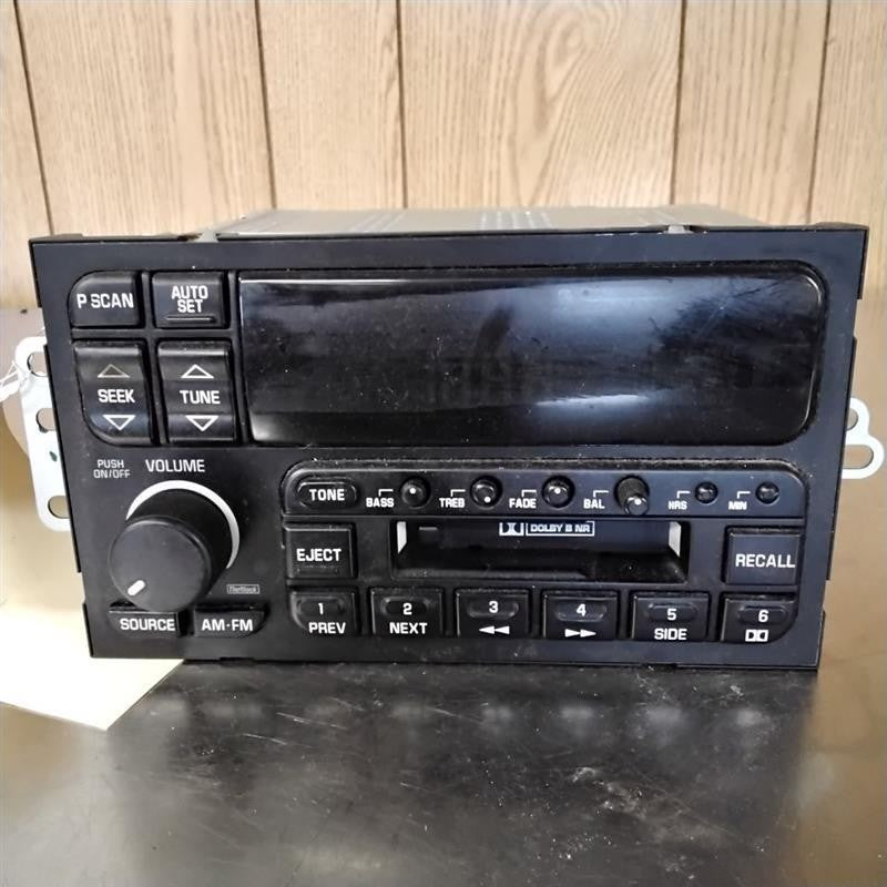 Audio & Visual Equip.(radio) BUICK CENTURY 97 98 99 00 01 02 03