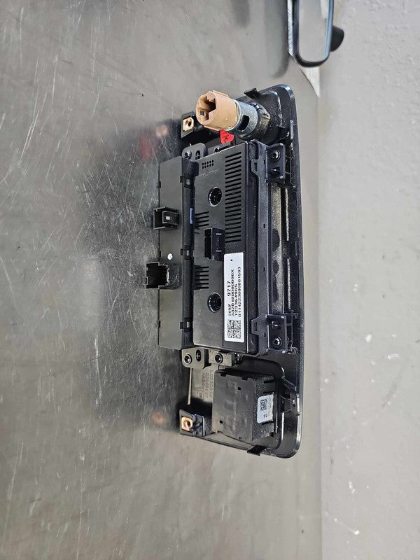 2015-2020 GMC Yukon XL 1500 Rear Heater A/C Control OEM#23467328