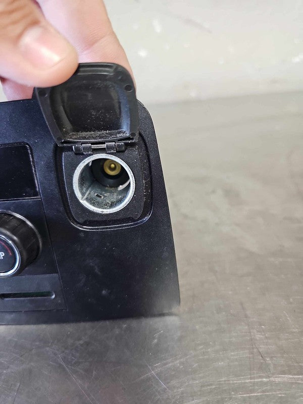2015-2020 GMC Yukon XL 1500 Rear Heater A/C Control OEM#23467328
