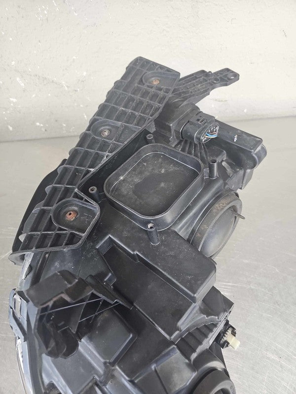 2017-2019 Ford Escape Right Headlamp Assembly OEM# GJ5Z13008S