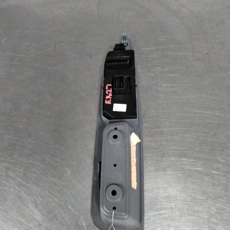 Door Switch Front CHEVY MALIBU 08 09