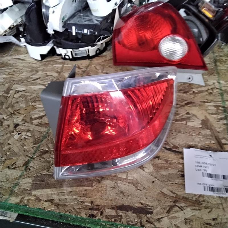 Tail Light Assembly FORD FOCUS Right 08 09 10 11