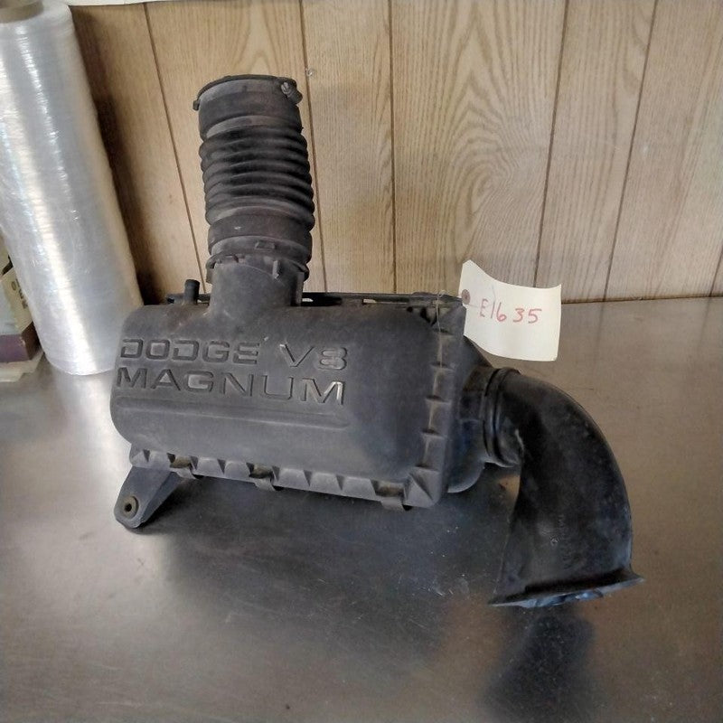 Air Cleaner DODGE DURANGO 00 01 02 03