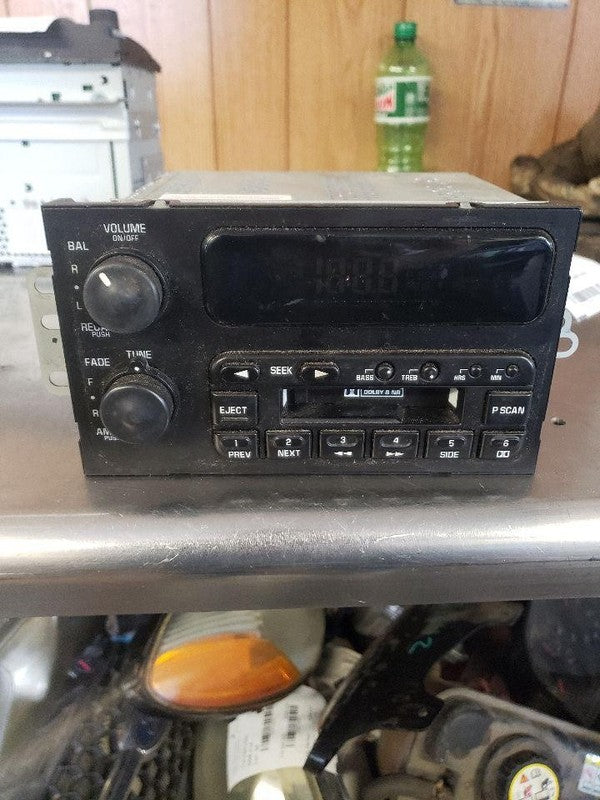 Audio & Visual Equip.(radio) BUICK CENTURY 97 98 99 00 01 02 03