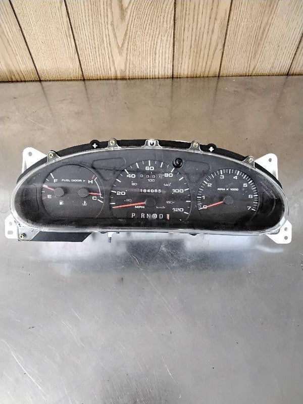 Speedometer FORD TAURUS 01 02