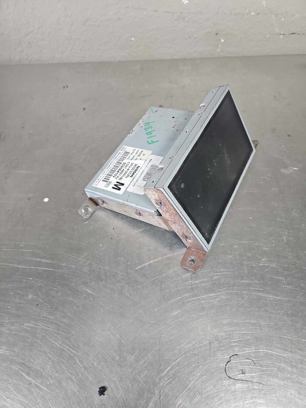 2004-2007 Nissan Armada Info-gps-tv Screen OEM#280917S200