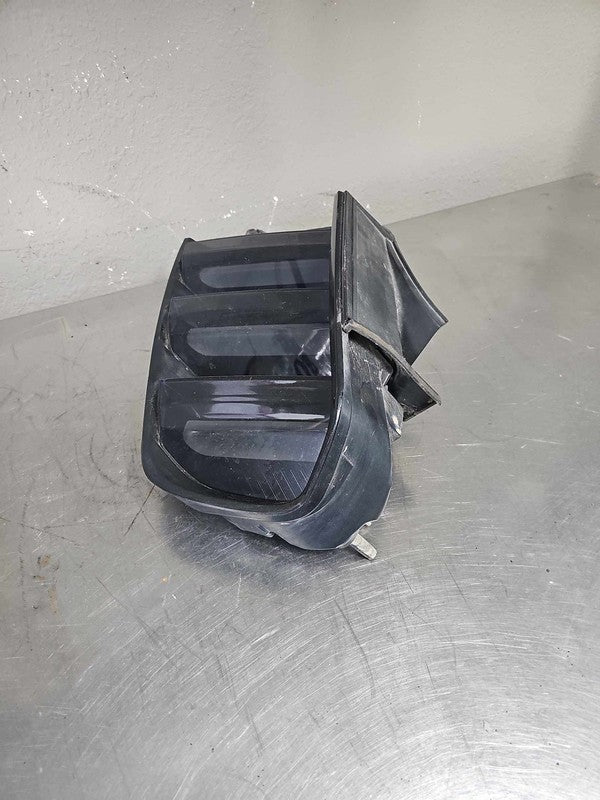 2015-2020 Ford Mustand Right Tail Light Assembly OEM# FR3Z13404F