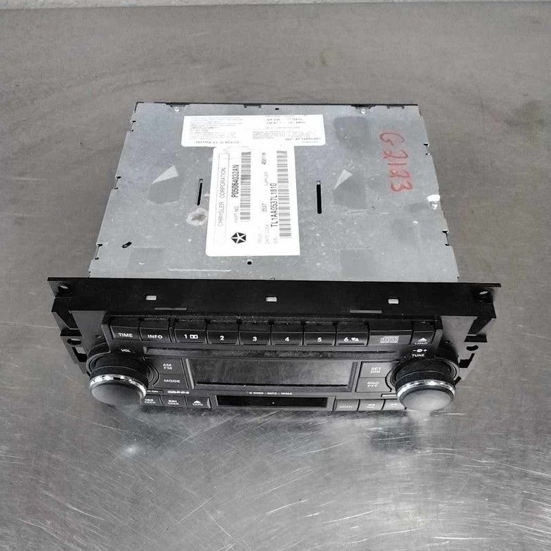 2005-2007 Chrysler 300 Audio & Visual Equip.(radio) OEM#82210906AB
