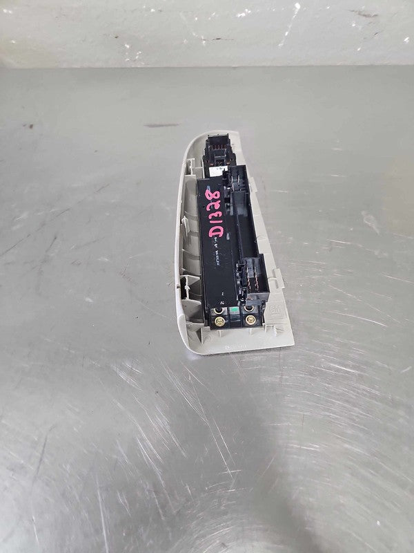 Door Switch Front SUBURBAN 1500 00 01 02