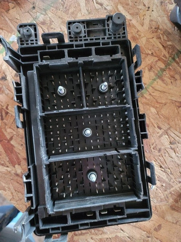 2002-2003 Trailblazer Engine Fuse Box OEM#15196420