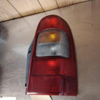 Tail Light Assembly PONTIAC MONTANA VAN Right 99 00 01 02 03 04 05
