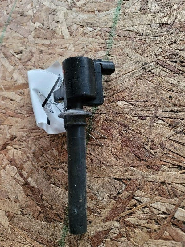 Ignition Coil/ignitor FORD TAURUS 00 04