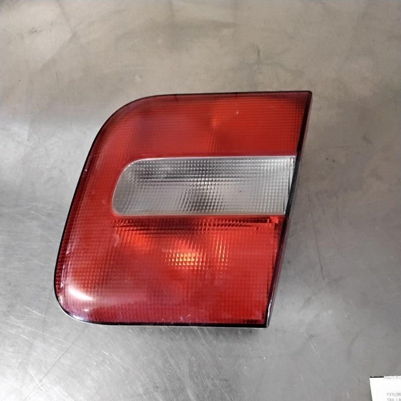 Tail Light Assembly VOLVO 70 SERIES Right 98 99 00