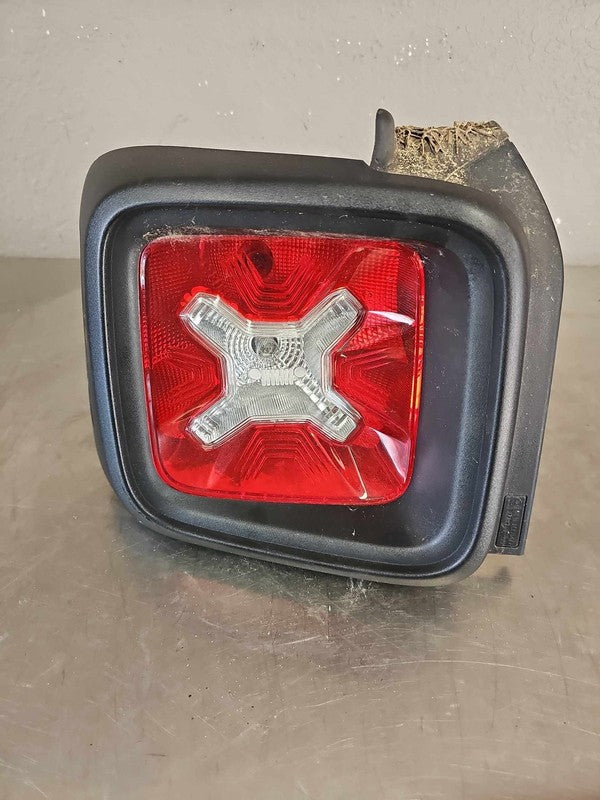 2015-2023 Jeep Renegade Left Tail Light Assembly OEM# 68429906AA
