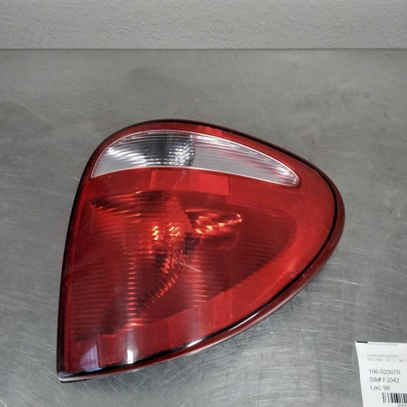Tail Light Assembly DODGE CARAVAN Right 04 05 06 07