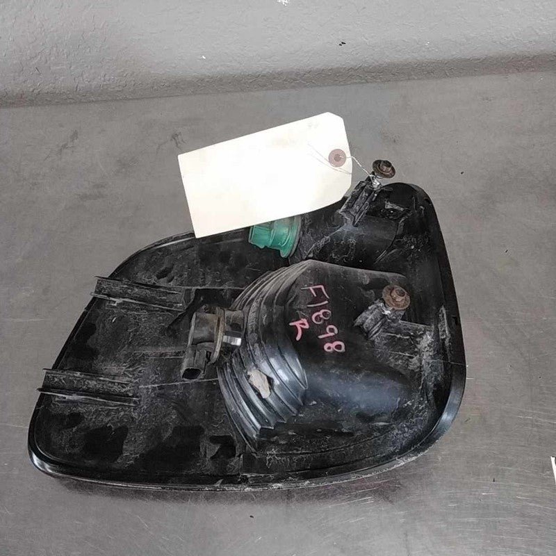 Tail Light Assembly FORD PICKUP F150 Right 00 01 02 03 04
