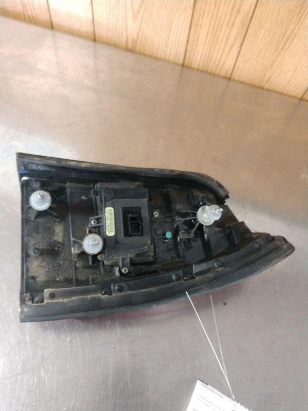 Tail Light Assembly CADILLAC DEVILLE Left 00 01 02 03 04 05