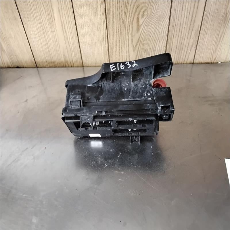2008 Buick Lucerne Engine Fuse Box OEM#25865467