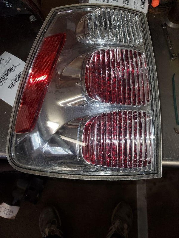 Tail Light Assembly CHEVY EQUINOX Right 05 06 07 08 09