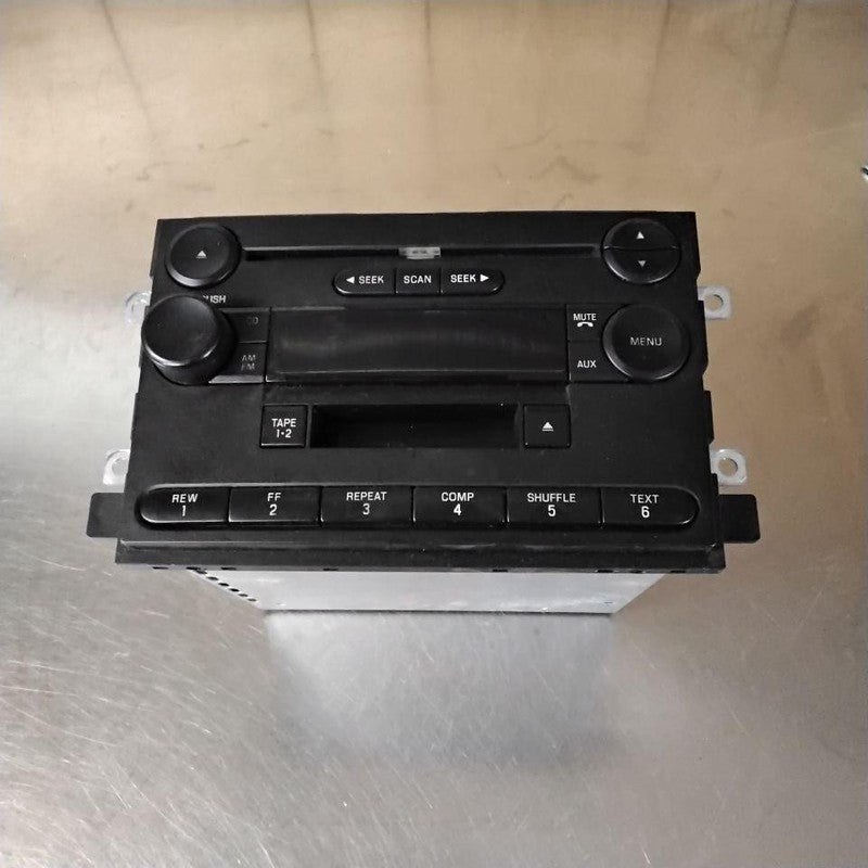 Audio & Visual Equip.(radio) FORD PICKUP F150 04