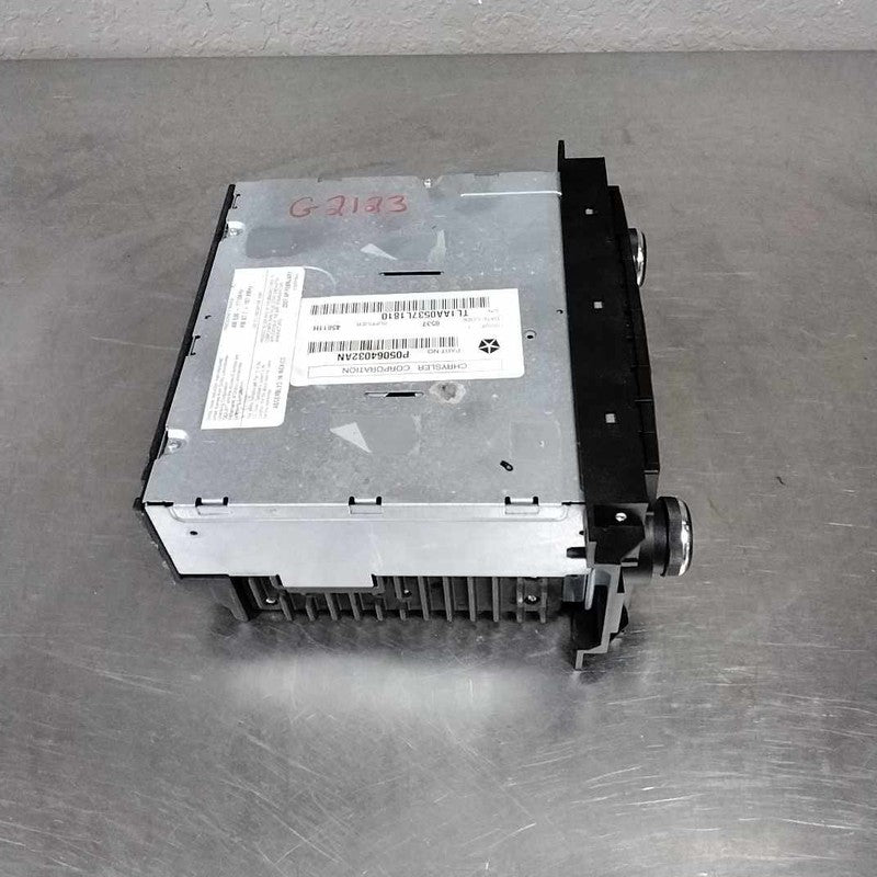 2005-2007 Chrysler 300 Audio & Visual Equip.(radio) OEM#82210906AB