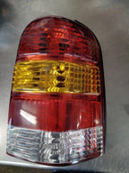 Tail Light Assembly FORD ESCAPE Right 01 02 03 04 05 06 07