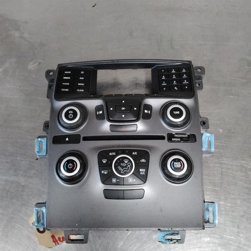 Audio & Visual Equip.(radio) FORD EDGE 13