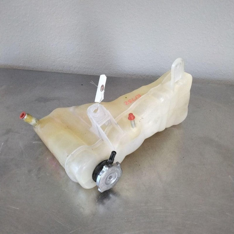 Coolant Recovery Bottle CHRYSLER 300 11 12 13 14 15 16 17 18 19 20 21 