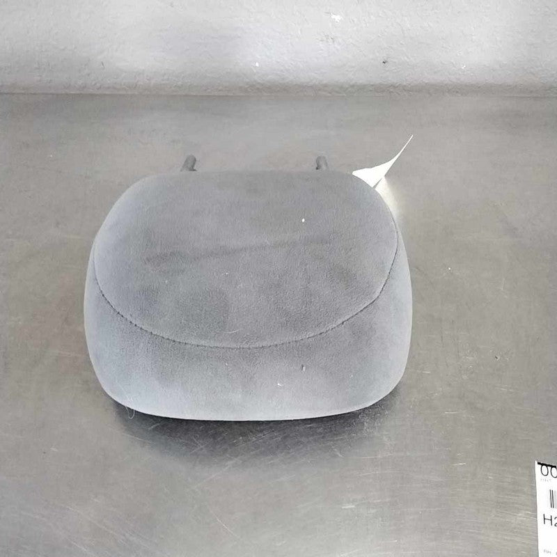 2000-2004 Headrest Ford Focus right side Graphite OEM# YS4Z54611A08AAD