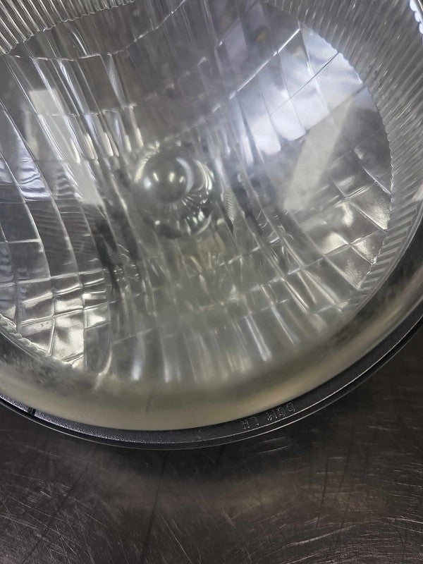 2002-2004 Jeep Liberty Left Headlamp Assembly #114-690