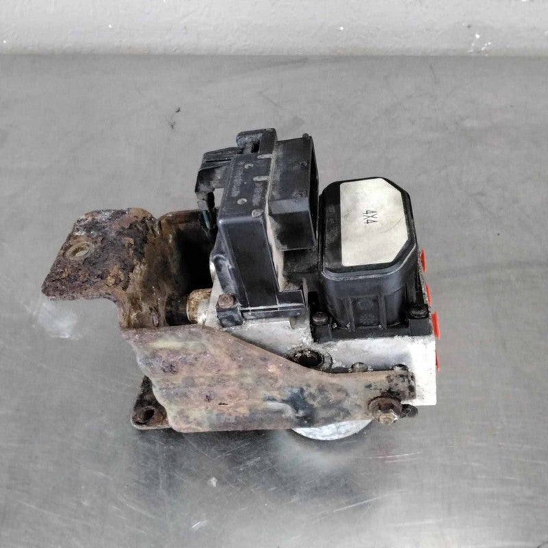 2004-2005 Ford F150 Pickup Anti-lock Brake Parts Assembly OEM# 4L3Z2C0