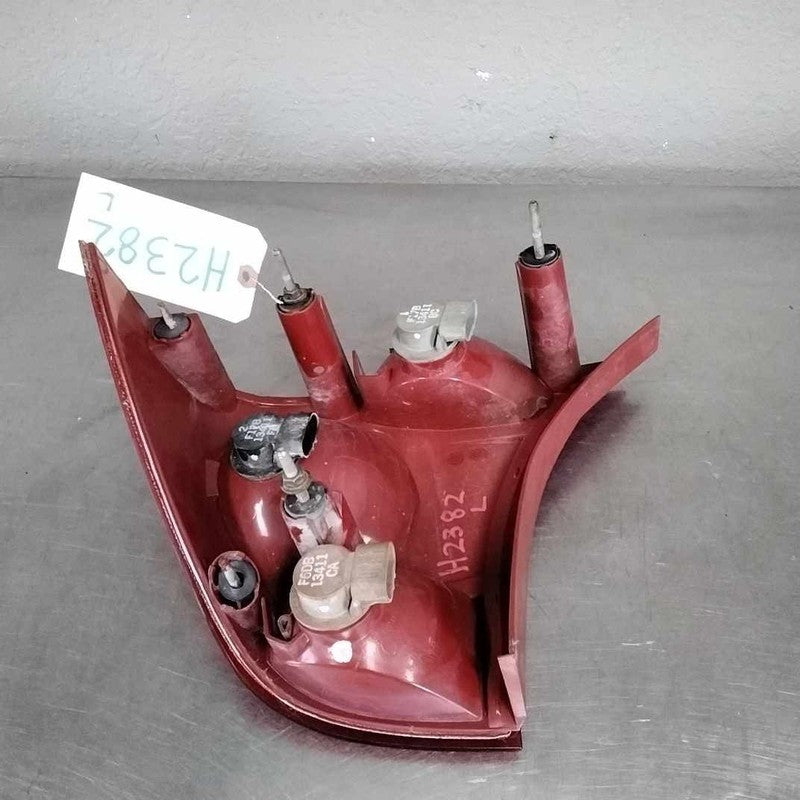 2000-2004 Left Tail Light Assembly Ford Focus