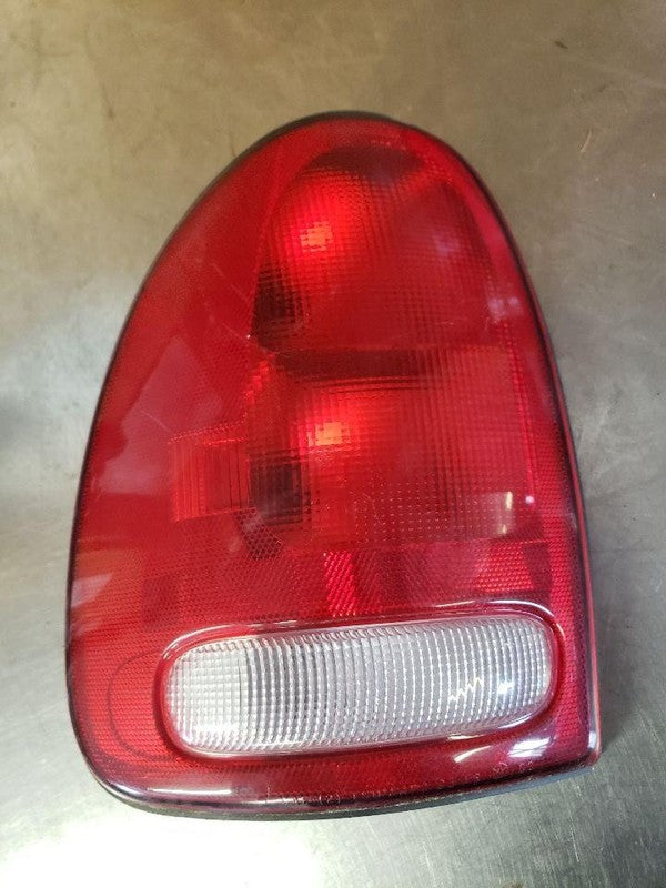 Tail Light Assembly CHRYSLER TOWN CNTRY Left 96 97 98 99 00