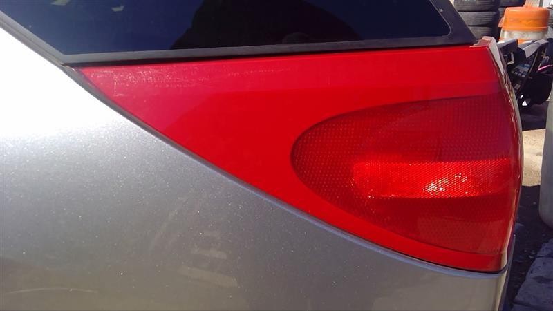 Tail Light Assembly BUICK RENDEZVOUS Left 02 03