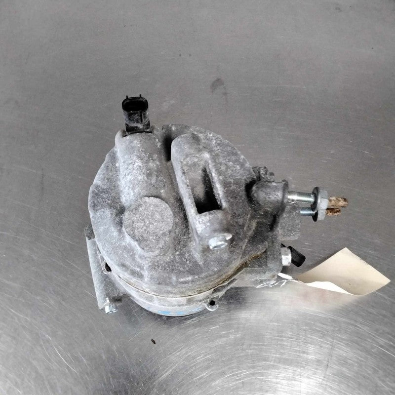 2017-2018 Ford Fusion A/c Air Compressor OEM#DS7Z19703B