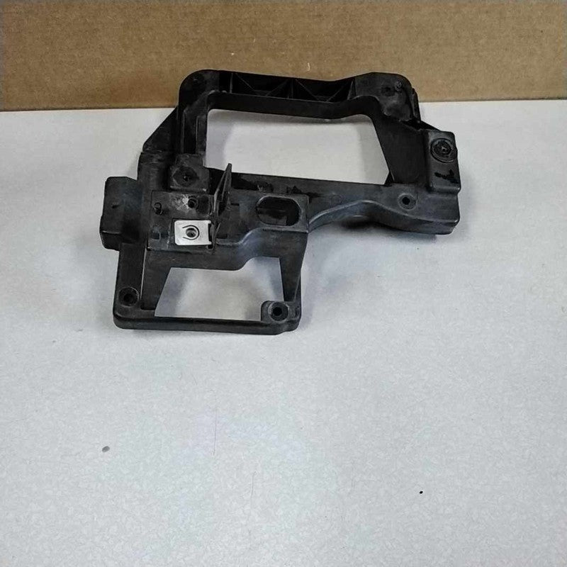 2016 Jeep Cherokee Left Headlamp Mounting Bracket OEM #T510011AE