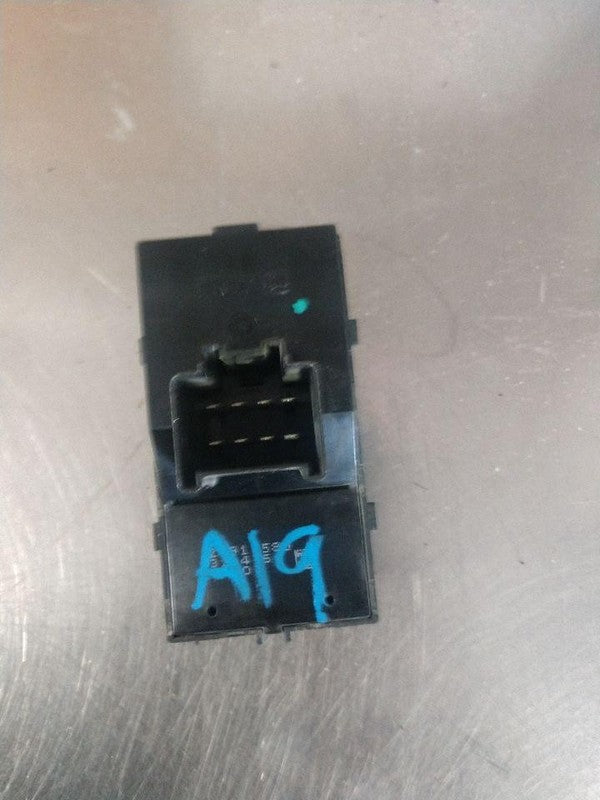 Door Switch Front CHEVY CRUZE 11 12 13 14 15 16