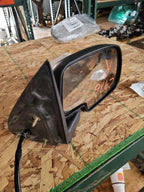 Door Mirror CHEVY AVALANCHE 1500 Right 03 04 05 06