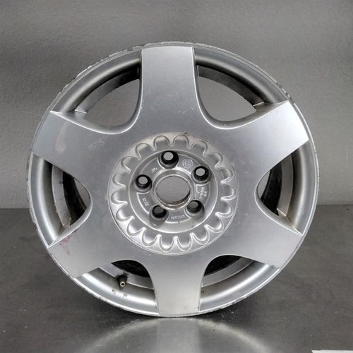 1998-2005 Volswagen Beetle Wheel #560-69724
