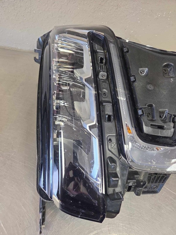 2021-2024 Chevy Tahoe Left Headlamp Assembly OEM# 85123917