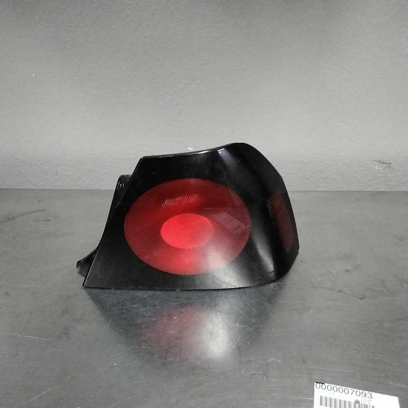 Tail Light Assembly CHEVY IMPALA Right 04 05
