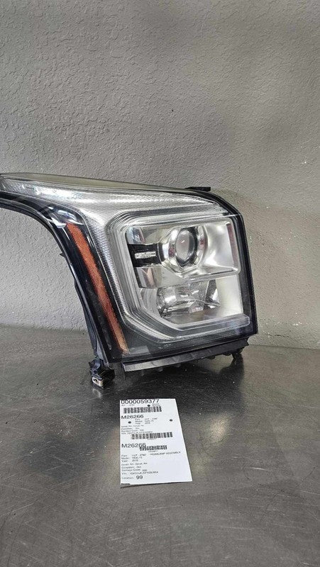 2015-2020 GMC Yukon Denali XL 1500 Right Headlamp Assembly OEM# 845640