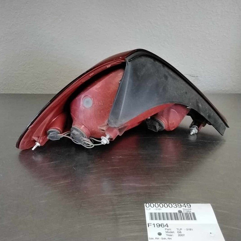 Tail Light Assembly PONTIAC G6 Right 05 06 07 08 09 10