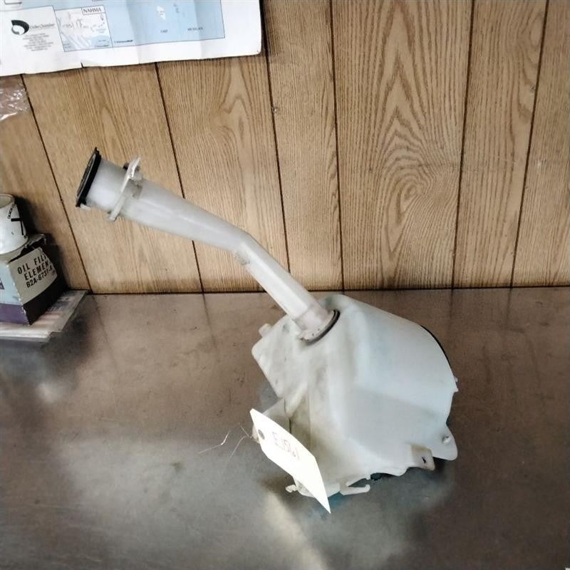 Washer Bottle TOYOTA TUNDRA 00 01 02