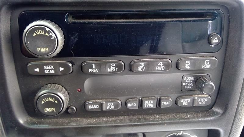 2003-2005 Chevrolet Trailblazer Radio #10357894 #638-1507 OPT UB0