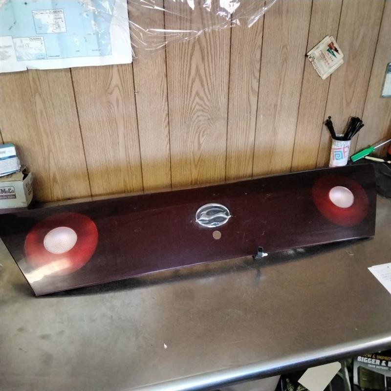 Tail Light Assembly CHEVY IMPALA Rl 00 01 02 03 04